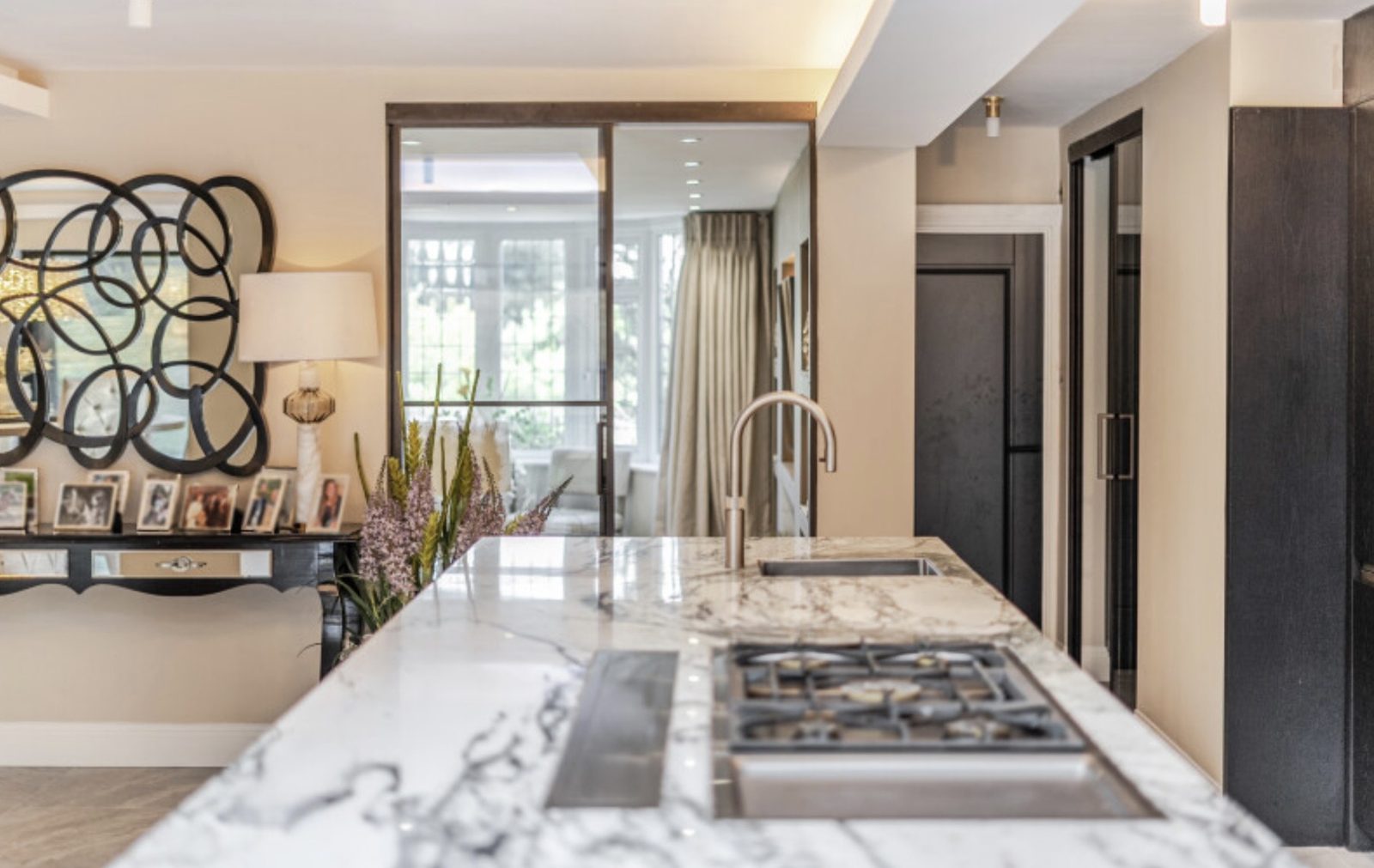 Island worktop, hob and sink